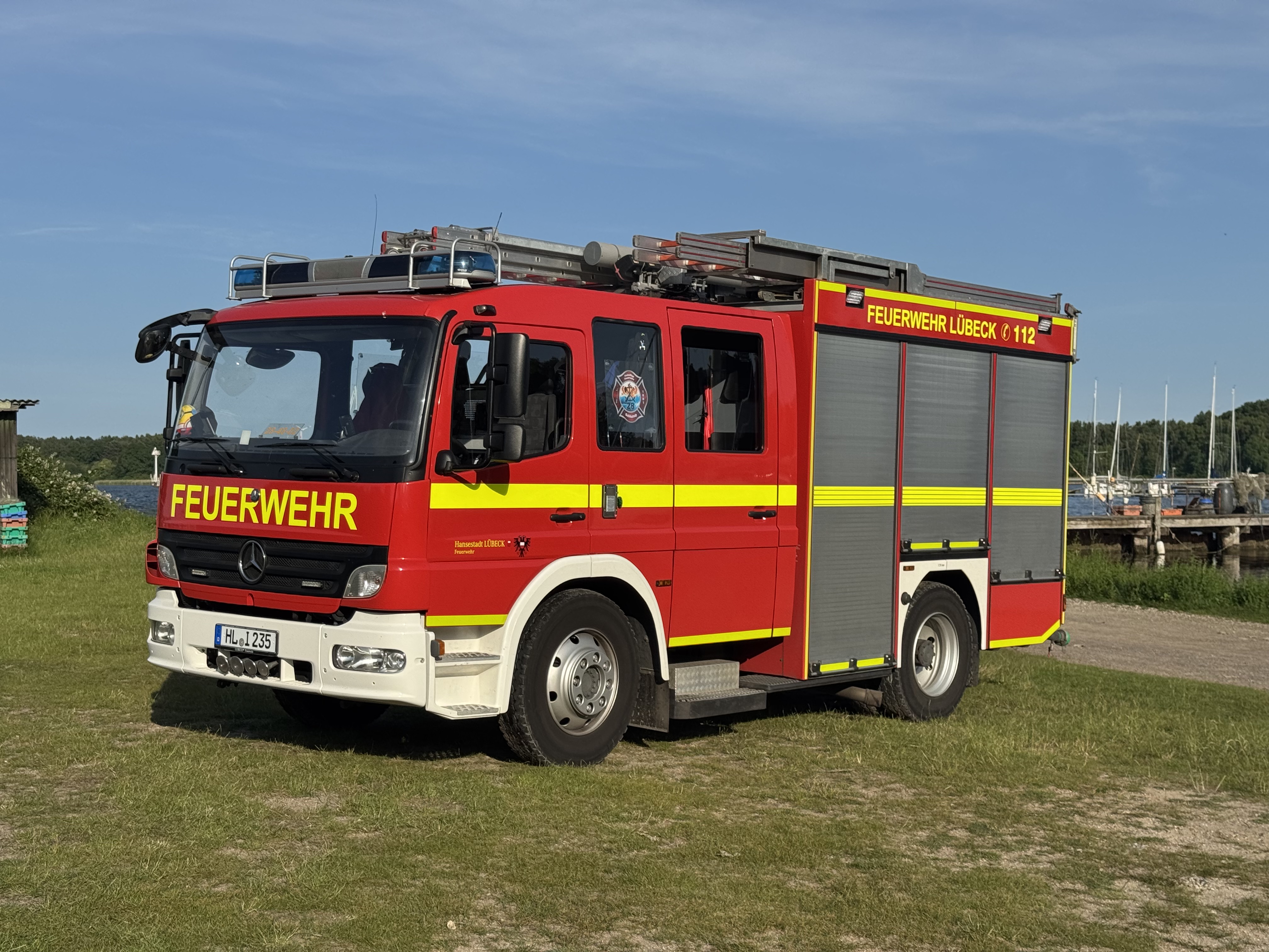 Hilfeleistungslöschgruppenfahrzeug